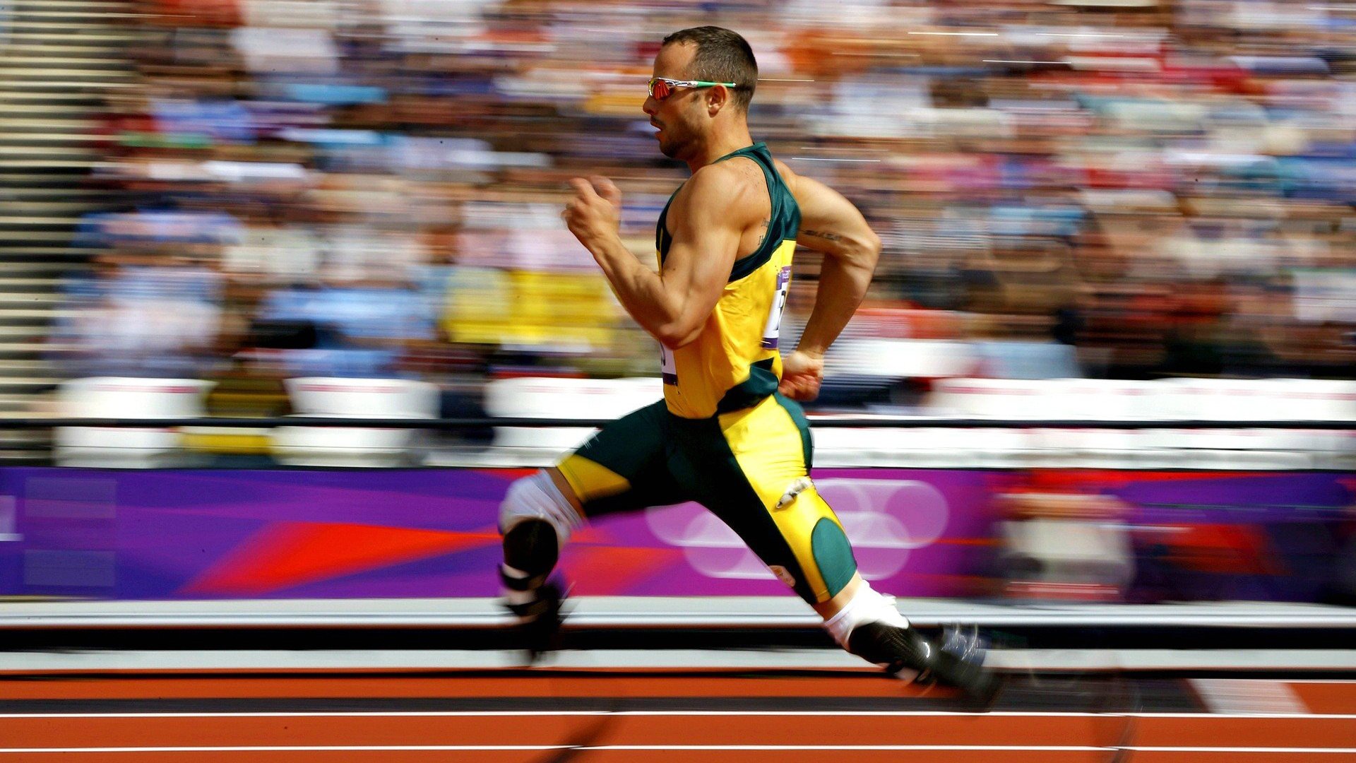 KAIYUN 中国大陆-49人的跑动真赏心悦目，每次冲球都带劲，运动员跑步冲刺视频